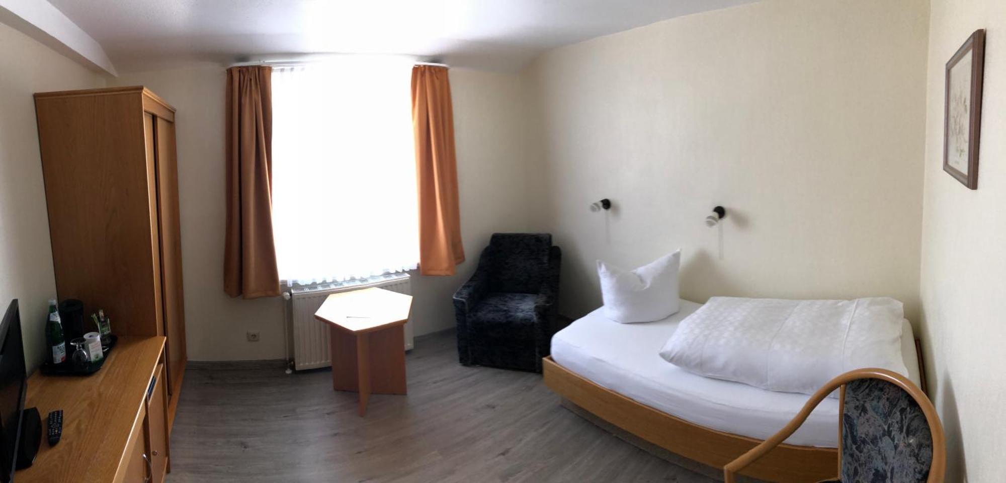 Kastanienhof Hotel Garni Zinnowitz Room photo