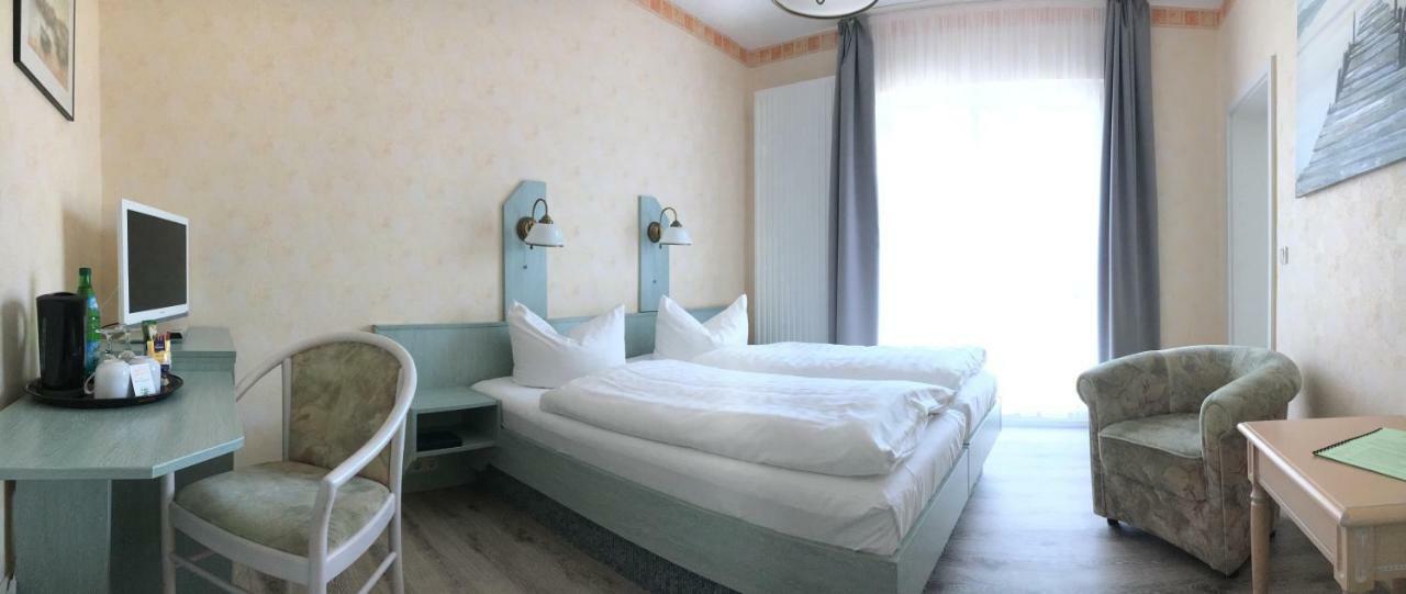 Kastanienhof Hotel Garni Zinnowitz Room photo